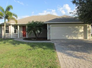 448 SW Copperfield Ave, Port Saint Lucie, FL 34953