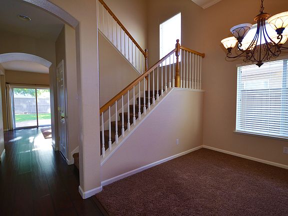 3rd image of 5437 Buckwood Way