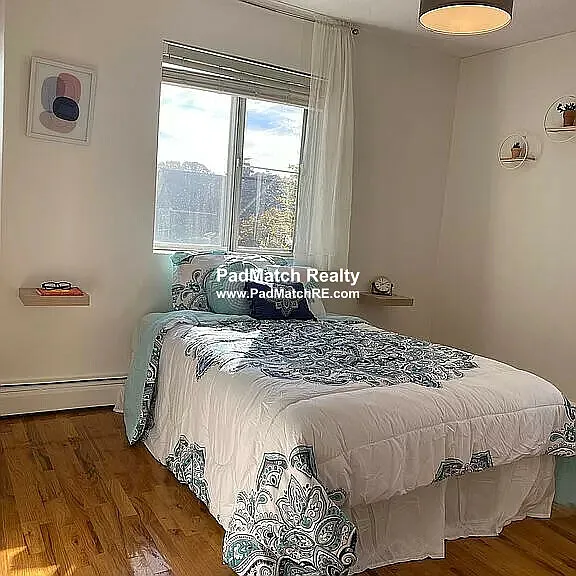 545 Adams St #31 — Photo 8