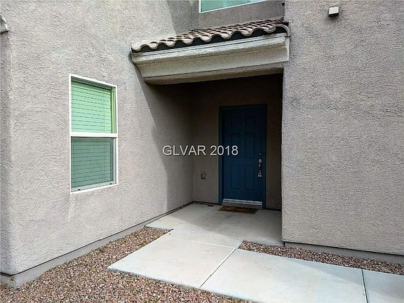 3rd image of 8077 Celina Hills St