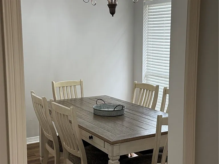 3742 Chantal Cir — Photo 20