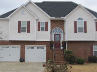 208 Woodford Way SE, Calhoun, GA 30701