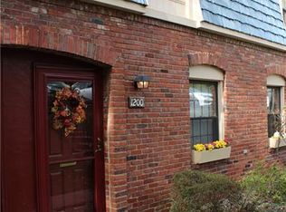 1200 Pennsbury, Pennsbury, PA 15205