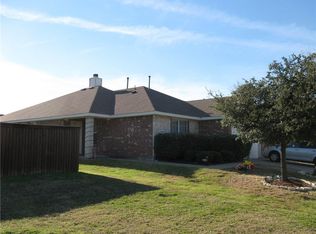 4944 Kingfisher Ln, Mesquite, TX 75181