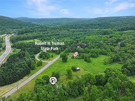 3rd image of 114 Enfield Falls Rd