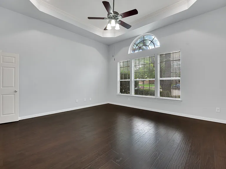 8504 Beatton Ct — Photo 16