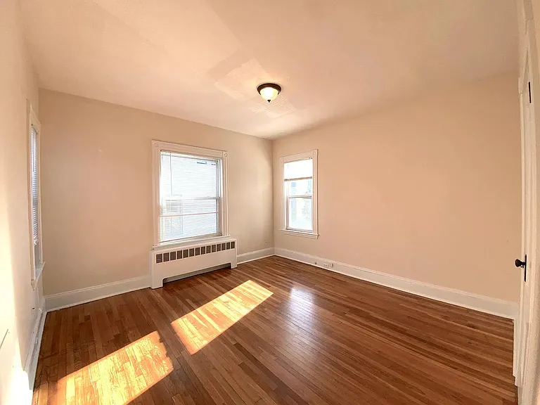 18-20 N High St #4 — Photo 21
