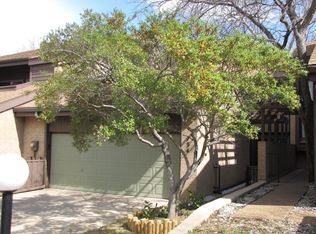 734 Oakwood Trl, Fort Worth, TX 76112