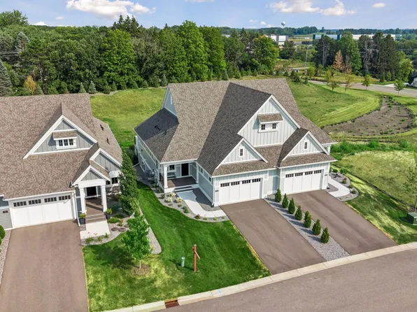 87 Spring Farm Rd, North Oaks, MN 55127