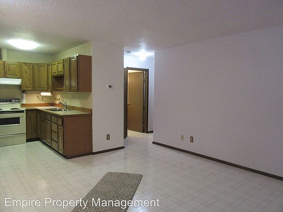 5th image of 2655 18th Ave Unit 2