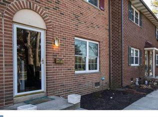 12 Eaves Mill Rd, Medford, NJ 08055