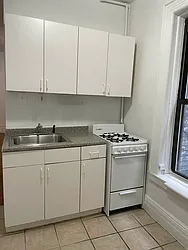 Rented by Jonis Realty