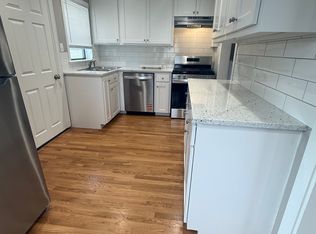 514 N 4th St, Benton, AR 72015