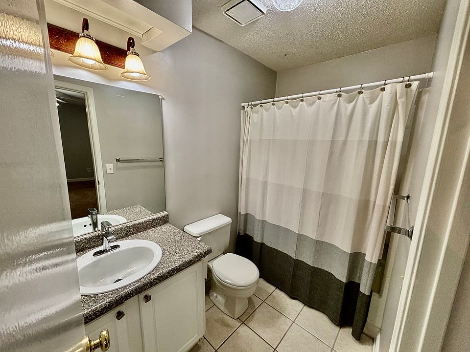Private master bathroom
