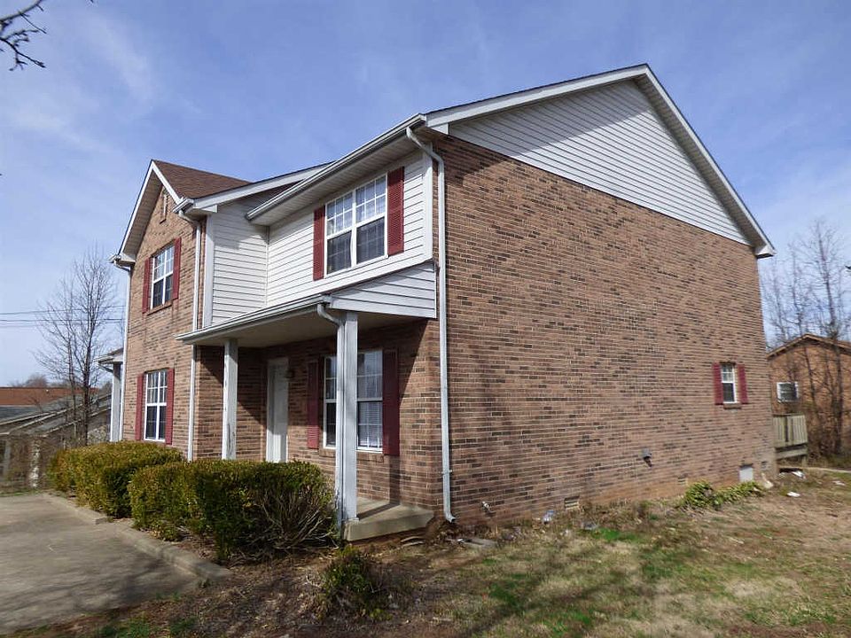 2nd image of 611 Doane Dr