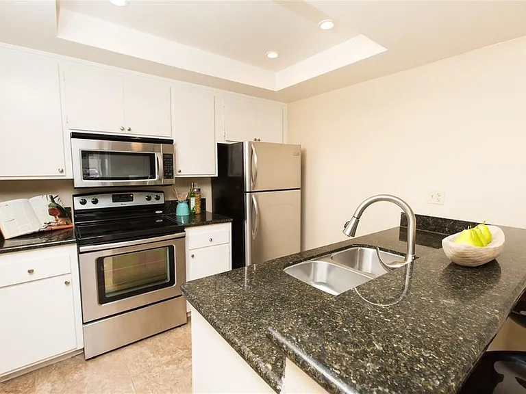 10737 San Diego Mission Rd #113 — Photo 2