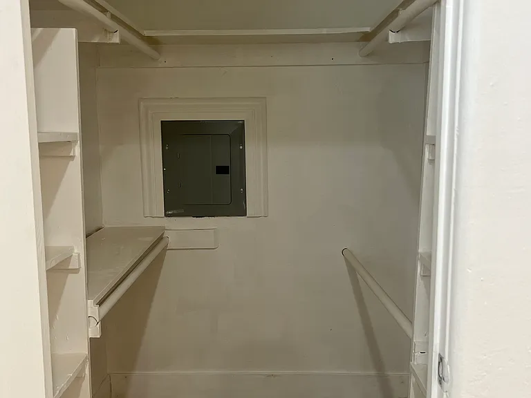 2125 Reed Ave #101 — Photo 3