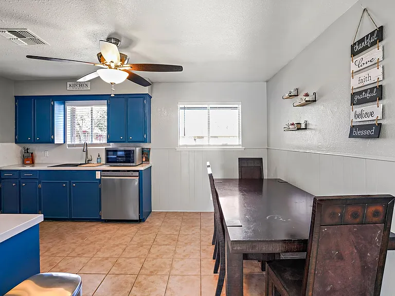 6137 Birchwood Dr — Photo 4