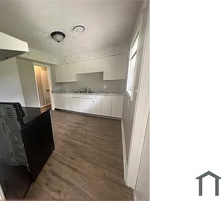 2294 Darlington Dr — Photo 9