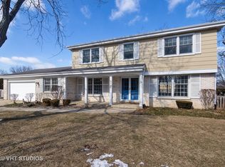 2666 Cherry Ln, Northbrook, IL