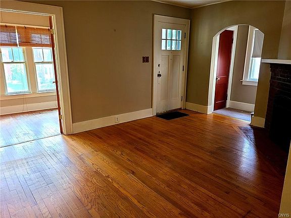 4th image of 306 Arlington Ave