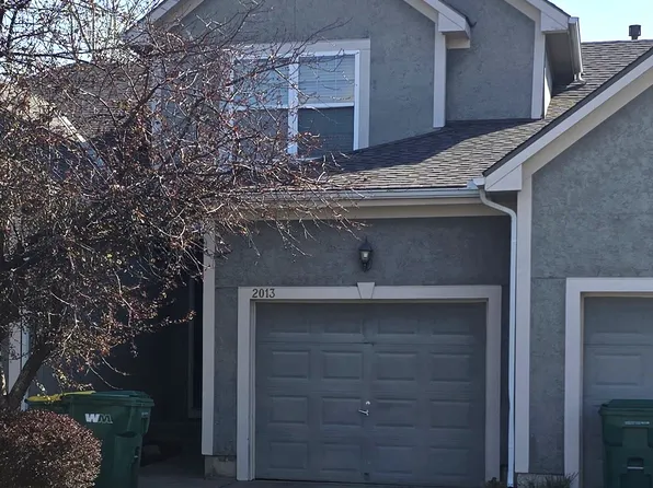 2013 Madison Dr, Bonner Springs, KS 66012