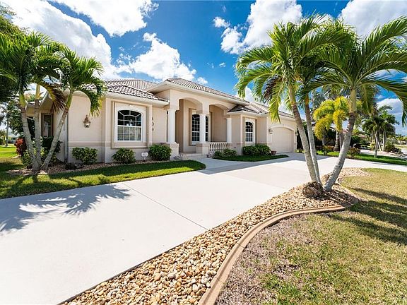 4th image of 409 Monaco Dr