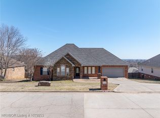 1520 Saratoga Dr, Van Buren, AR 72956