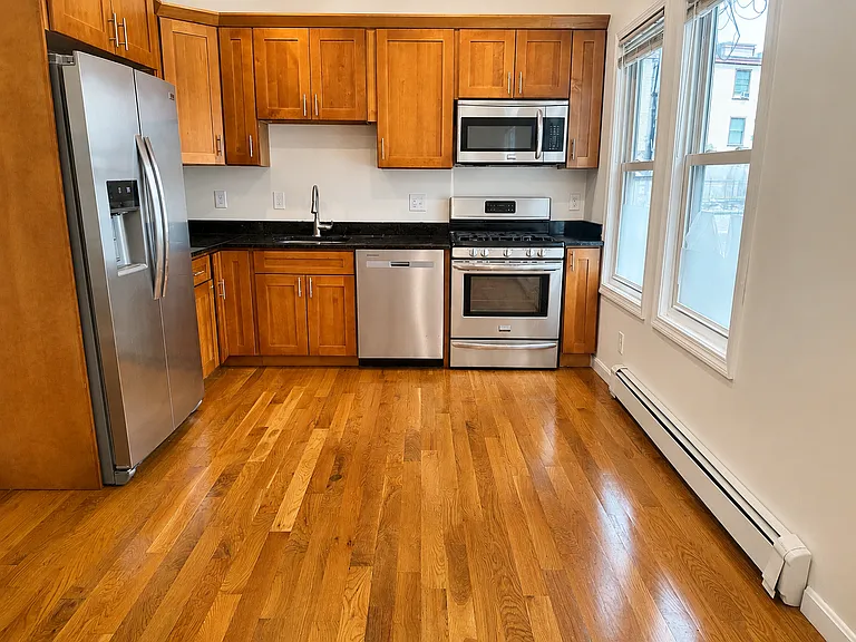 91 Tremont St #1 — Photo 10