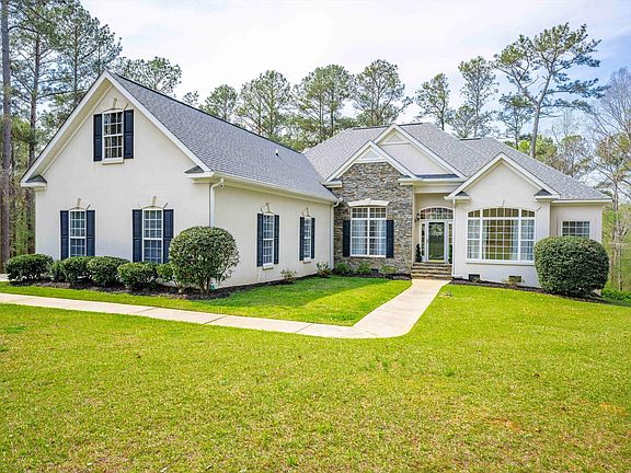 3rd image of 327 Peter Carnes Dr