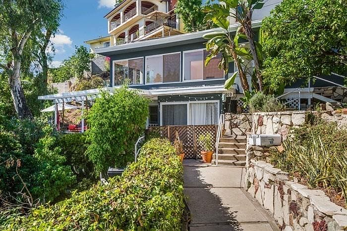 1st image of 6919A Paseo Del Serra