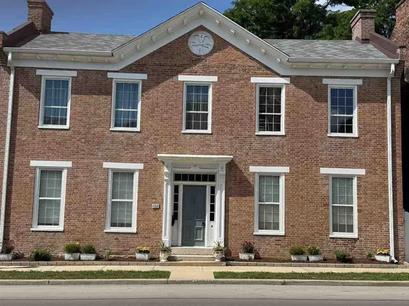 122 W Main St, Centerville, IN 47330