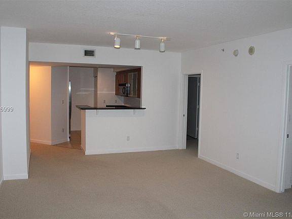 5th image of 335 S Biscayne Blvd #D4