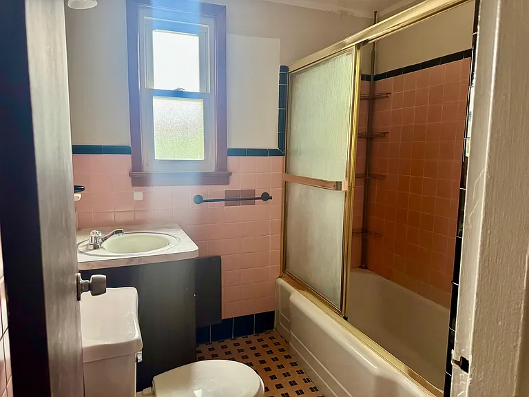 134 Orchard St #2 — Photo 5