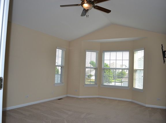 5th image of 10665 Great Plaines Dr