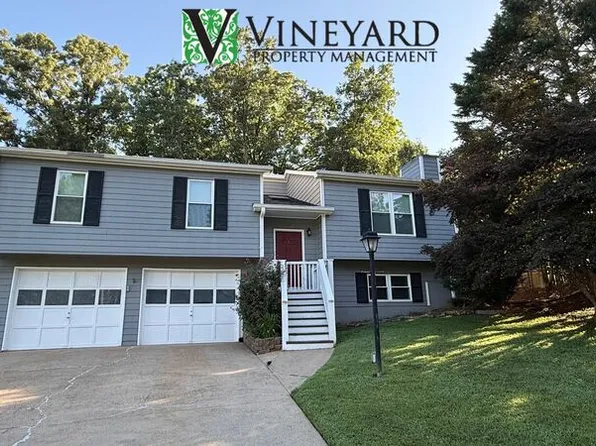 2830 Pine Meadow Dr, Marietta, GA 30066