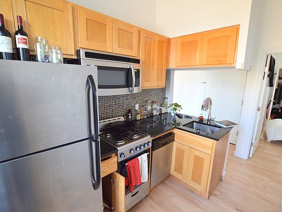 2nd image of 364 W 119th St APT 2C