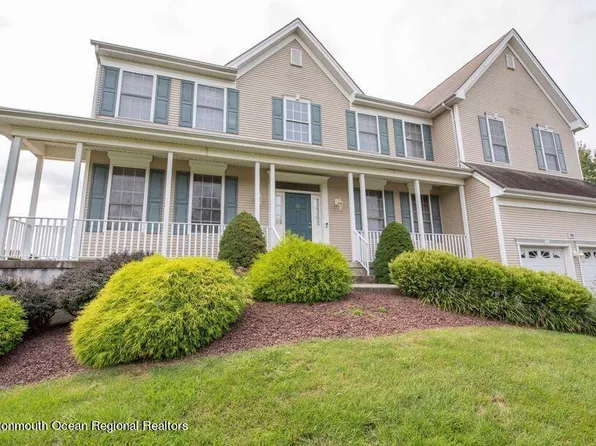 96 Columbia Ct, Freehold, NJ 07728