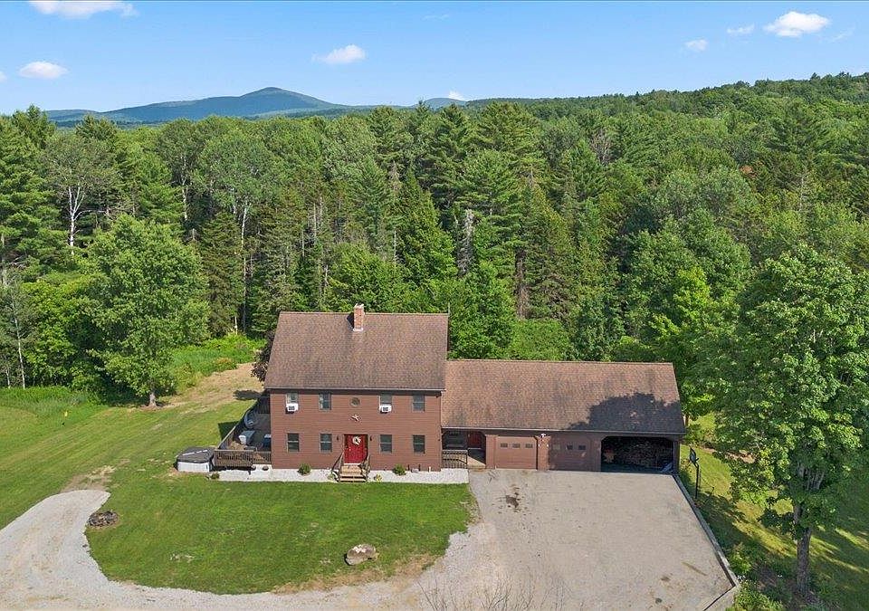 1st image of 1585 Country Club Road
