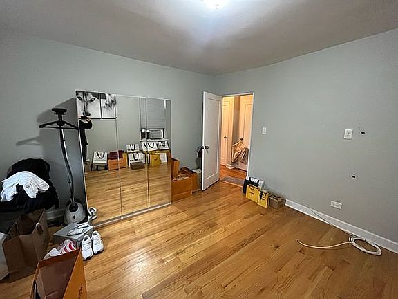 5th image of 3925 51st St APT 5C