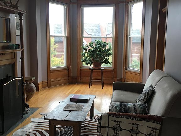 3rd image of 4110 N Southport Ave #3