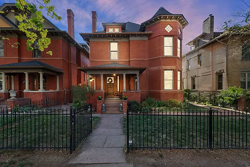1351 N Franklin St #1 Photo 1