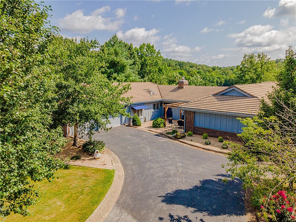 1st image of 59 Dogwood Dr