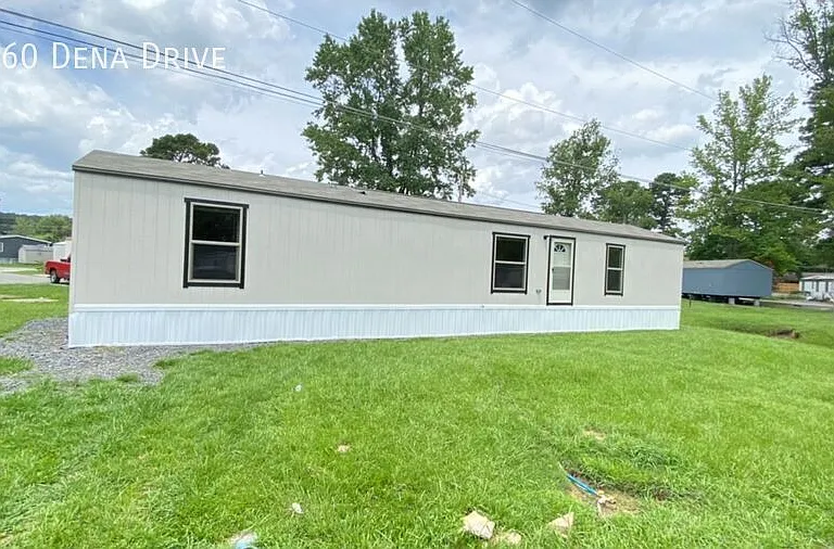 1660 Dena Dr — Photo 1