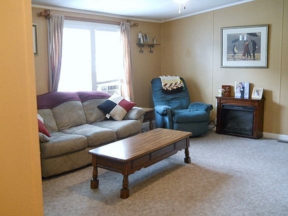 3rd image of 23 Arbor Ave