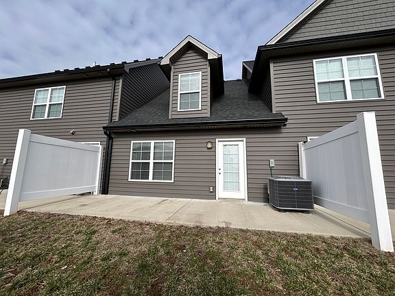 2nd image of 2501 Virginia Dr