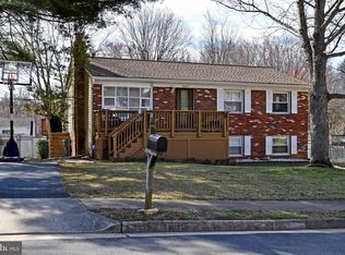 14157 Landon Ln, Woodbridge, VA 22193