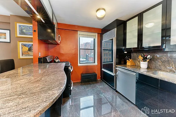 Sold by Halstead Real Estate | media 2