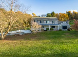 964 Kimberton Rd, Chester Springs, PA 19425