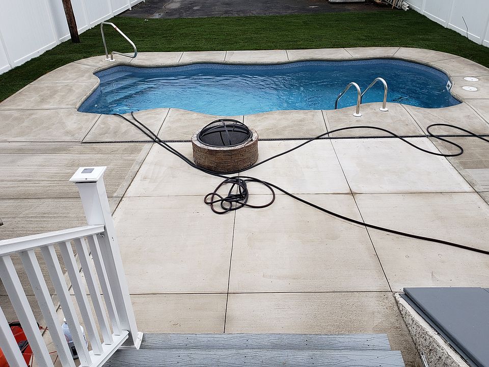 New Fiberglass Heated Pool